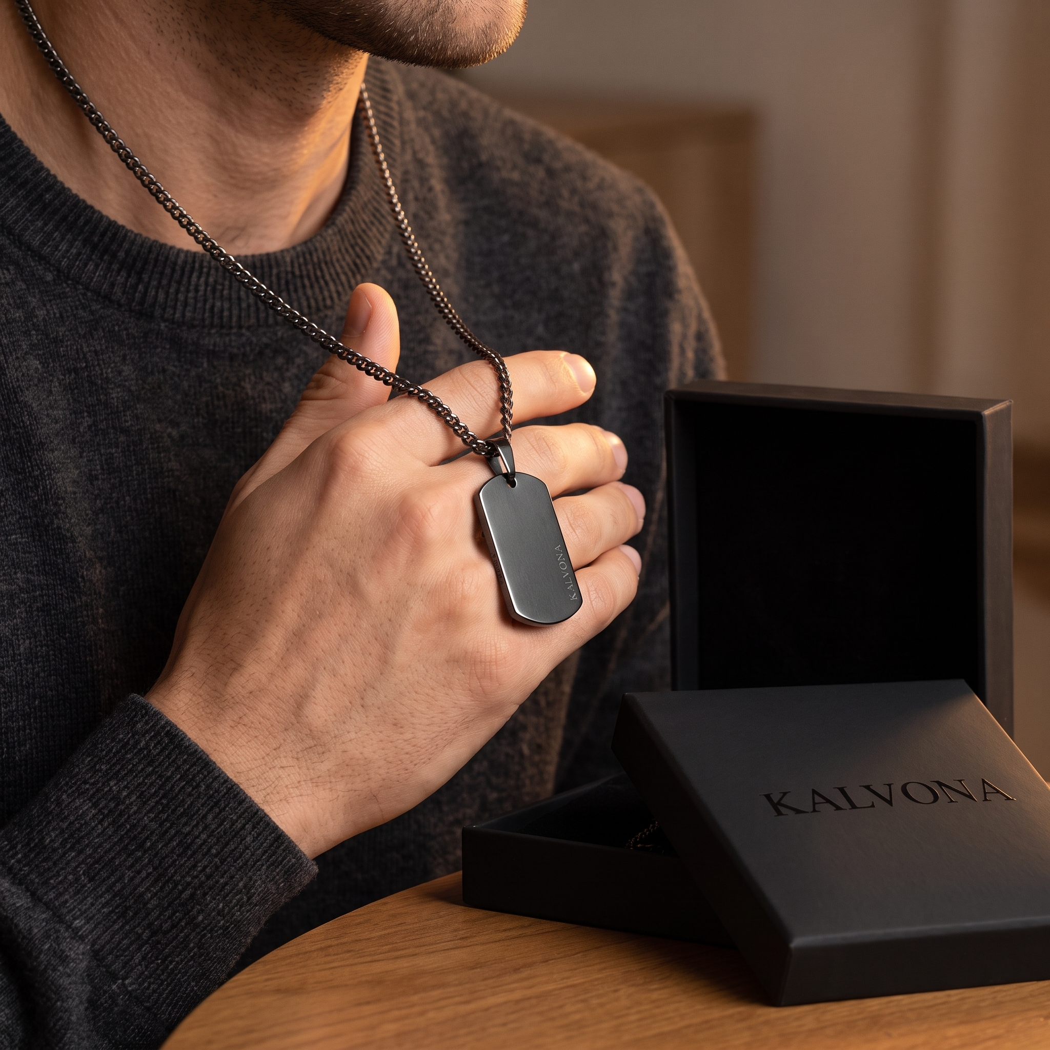 Collier hématite Kalvona avec coffret cadeau